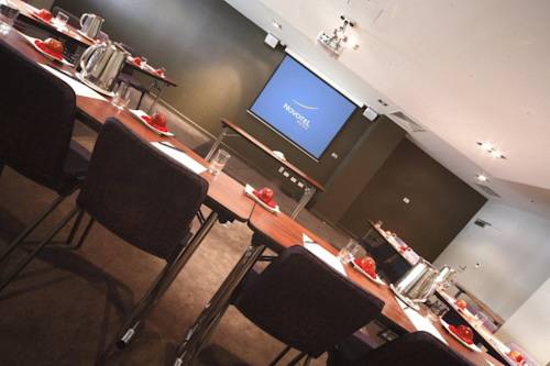 Фото Novotel Canberra