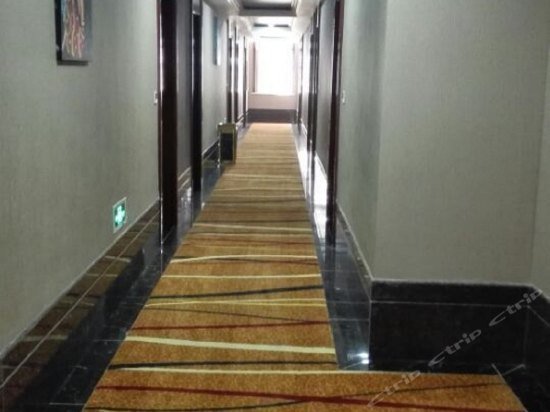 Фото Tianhu Hotel