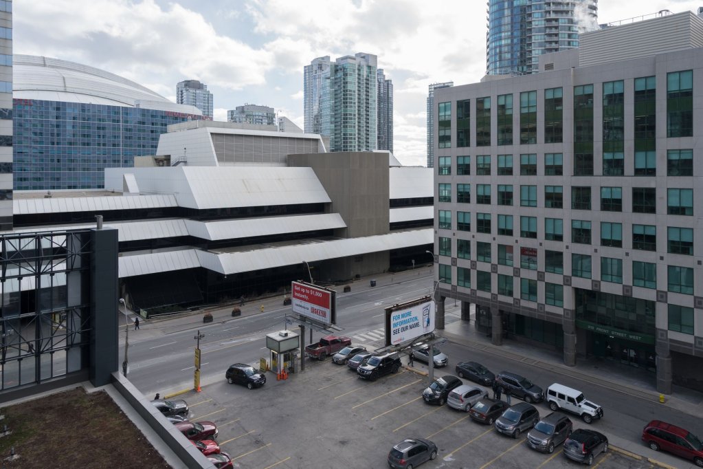 Фото Livingsuites Toronto