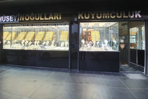 Hüseyinoğulları Kuyumculuk Fotoğraf 4