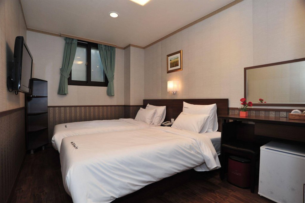 Фото Global Inn Seoul Dongdaemun City Days Inn
