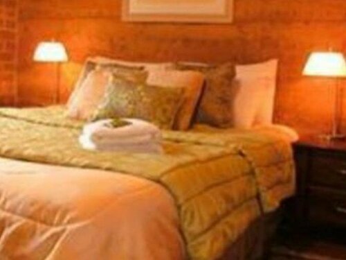 Гостиница Forest Retreat Bed and Breakfast в Маргарет-Ривер