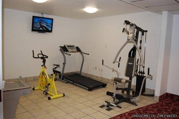 Фото Econo Lodge Truman Inn