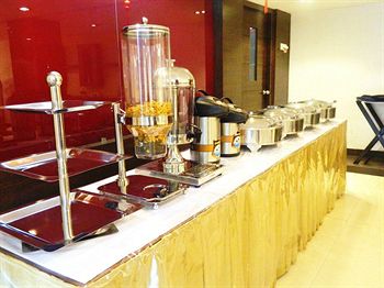 Фото Lee International