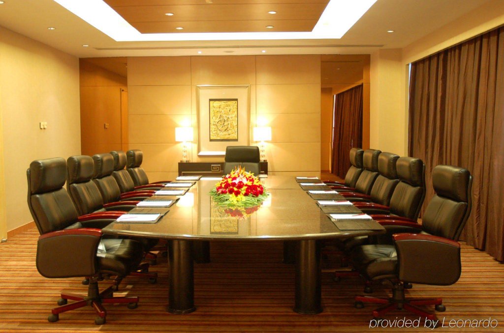 Фото Hainan Junhua Haiyi Hotel