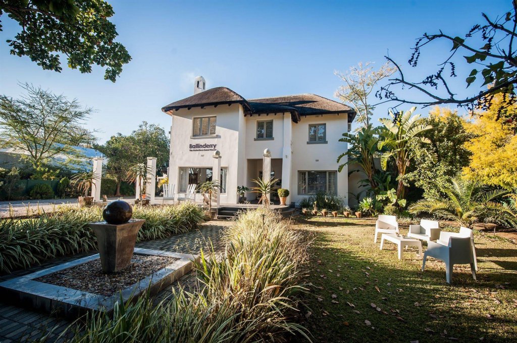 Фото Ballinderry - The Robertson Guest House