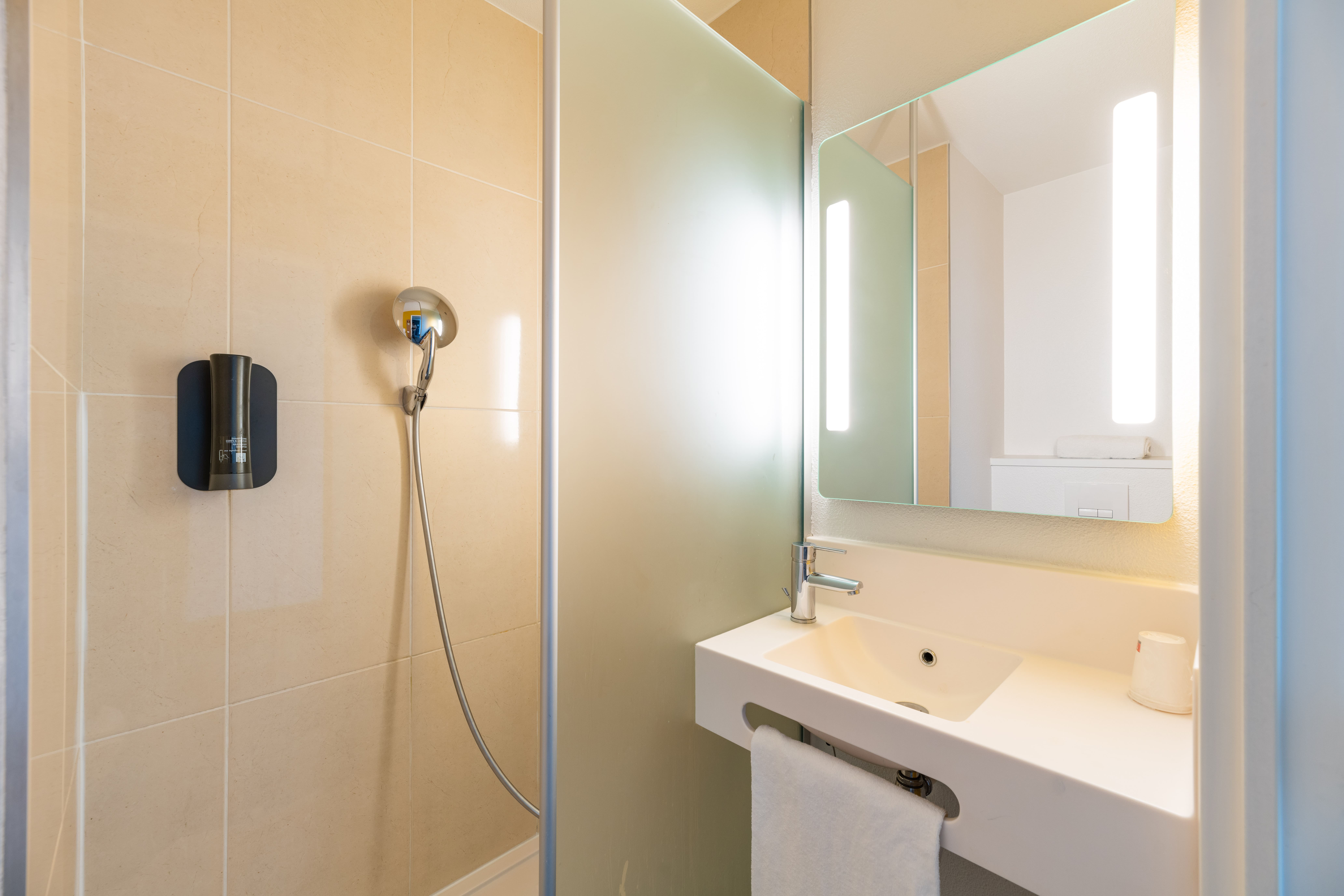 Фото B&b Hotel Lyon Sud Etats-Unis