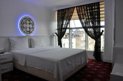 Гостиница Kar Hotel Mersin в Торосларе