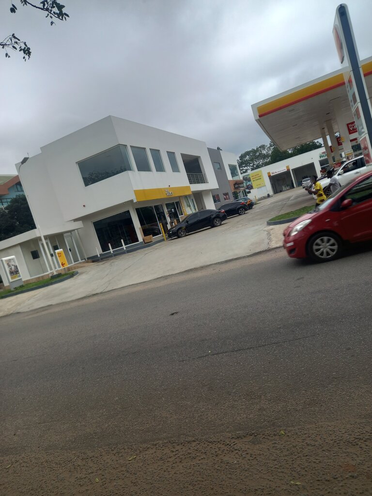 Supermarket Shell Select, Accra, photo