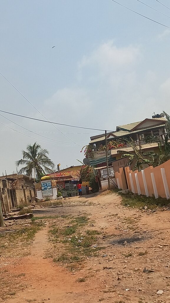 Restaurant Gratitude Food, Accra, photo