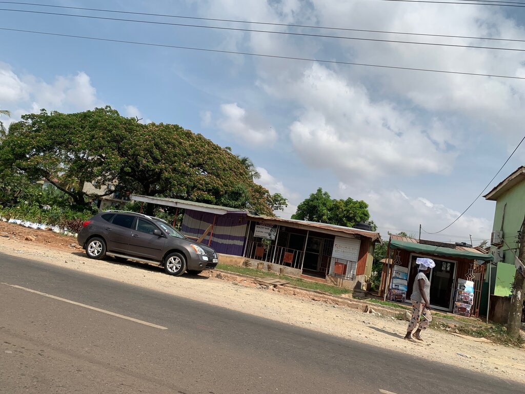 Beauty salon Steadfast Love, Accra, photo