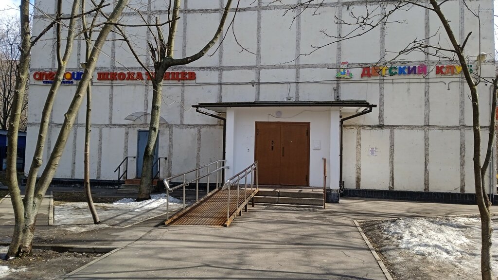 Tailor Man and suit, Moscow, photo