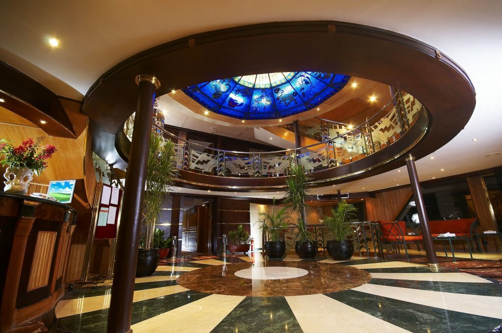 فندق Nile Carnival Cruise ، لوكسور، صورة