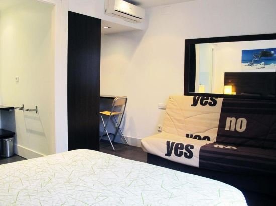 Фото Barcelona Mar Hostel