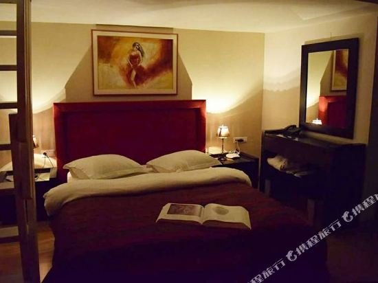 Фото Epavlis Meteora Suites Hotel