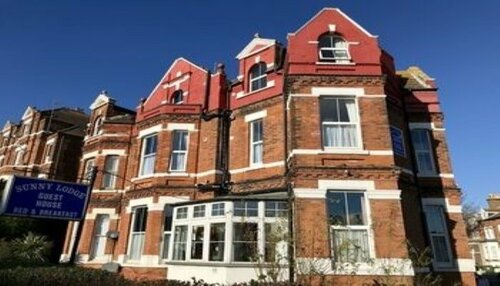 Гостевой дом Sunny Lodge Guest House в Фолкстоне