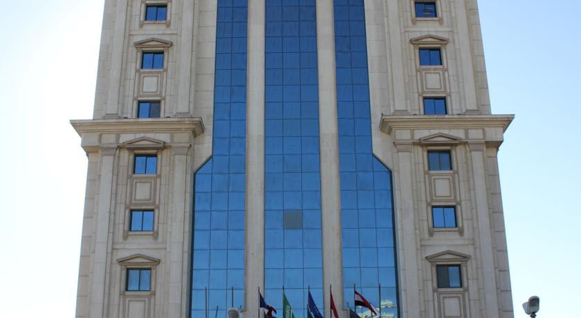 Фото The Golden Coast