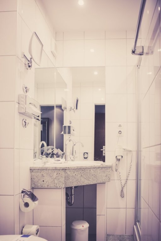 Фото Hotel am Augustinerplatz