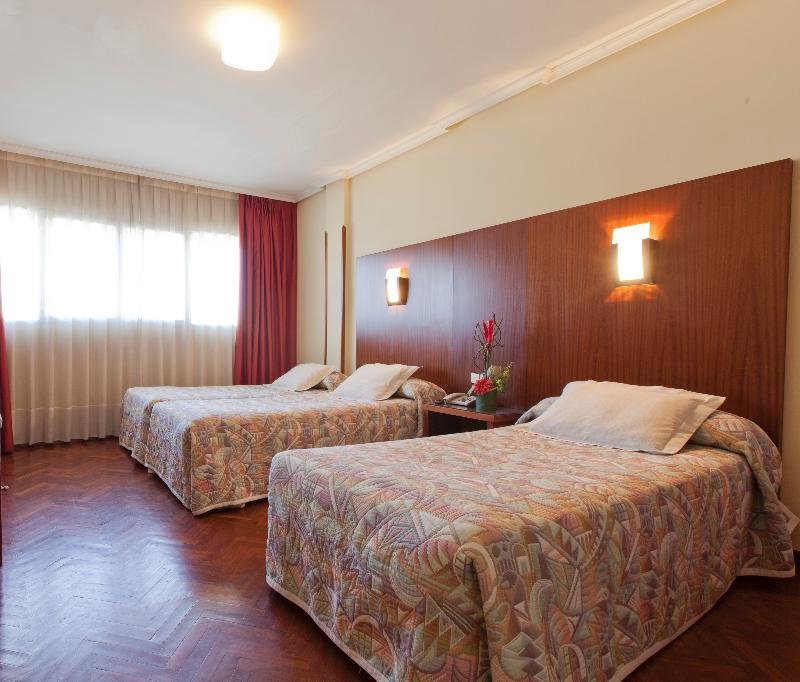 Фото Hotel Galaico