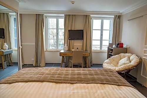 Гостиница Hotel Jean Moet в Эперне