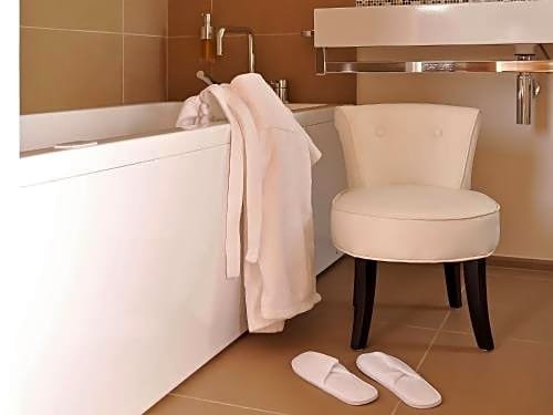 Фото Hotel Le Café de Paris