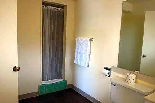 Фото River Park Inn