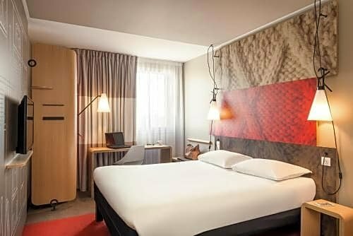 Гостиница Ibis Paris Gare Montparnasse 15ème в Париже