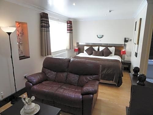 Фото Villaggio Hotel & Restaurant