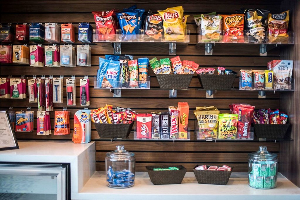 Фото Cambria Hotel Lax