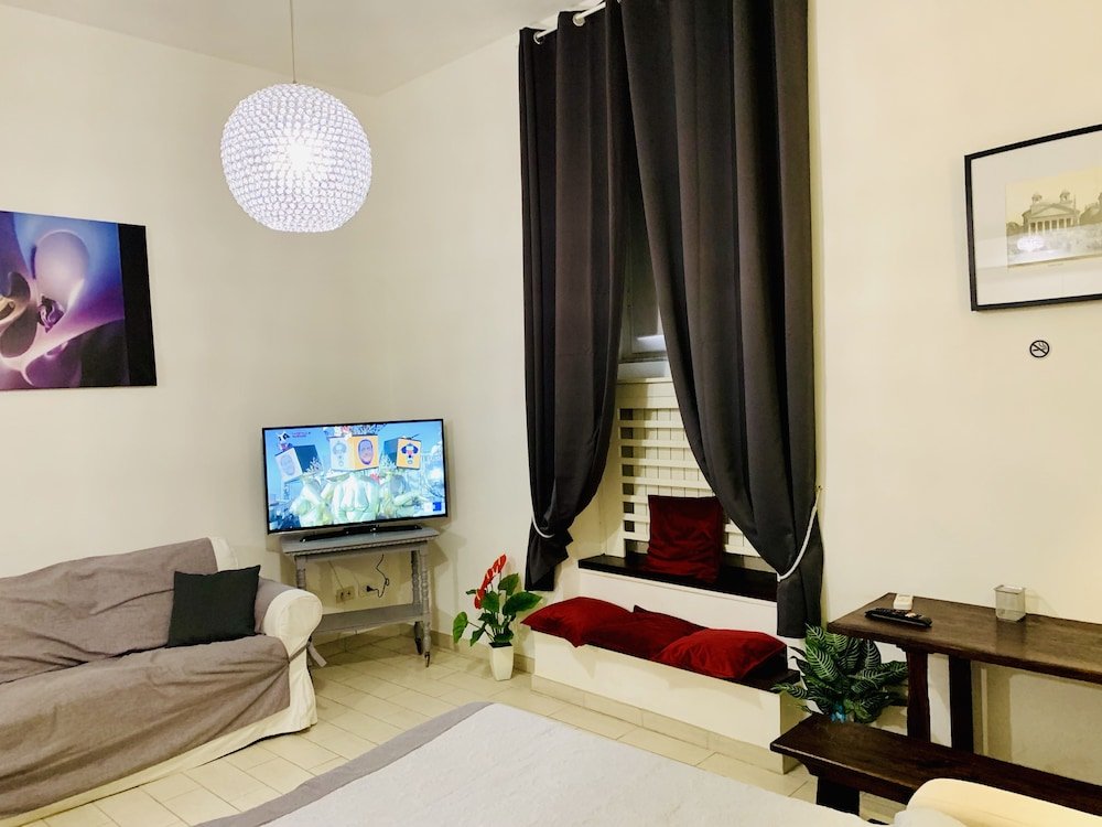 Фото Chroma Apt Farinone 28