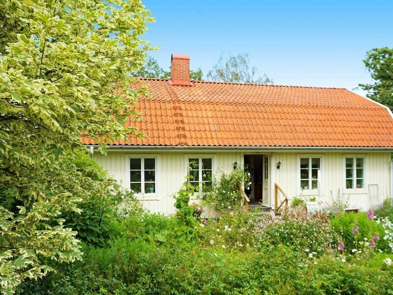 Гостиница Holiday Home in Munkedal