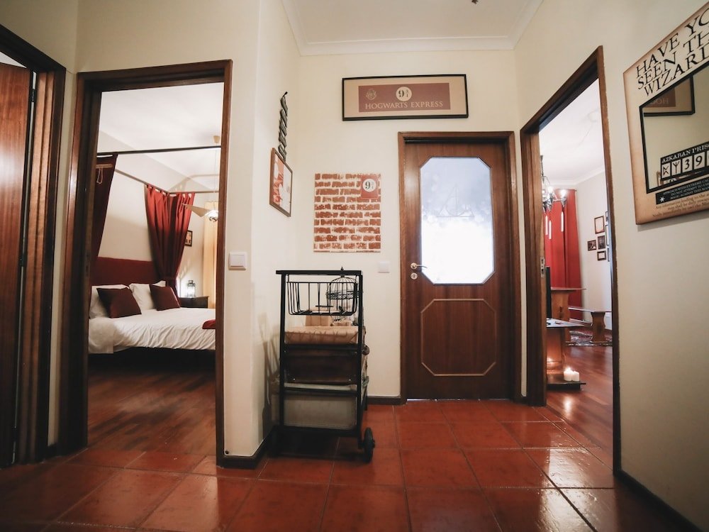 Фото Oporto Guest Harry Potter Flat