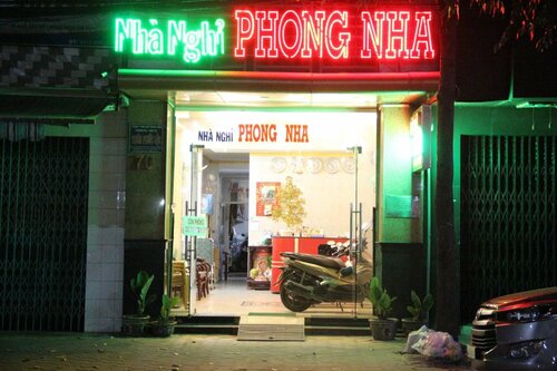 Phong Nha motels