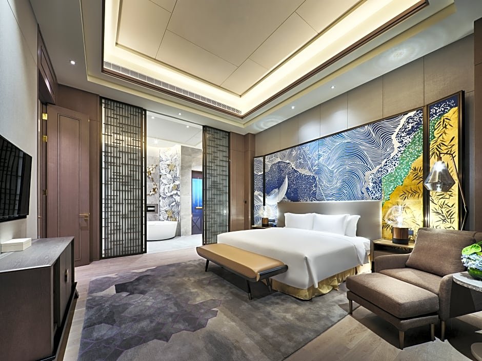 Фото Crowne Plaza Wuxi Lake View, an Ihg Hotel