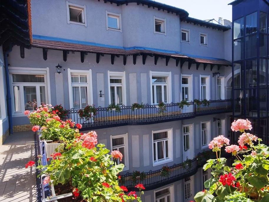 Фото Baross City Hotel