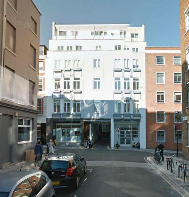 Гостиница Incredible Views - 1 Bedroom in Chancery Lane в Лондоне