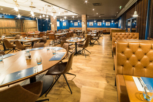 Гостиница Holiday Inn Brighouse, an Ihg Hotel