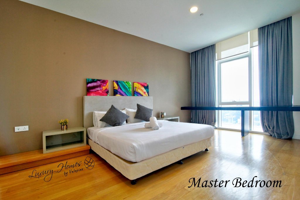 Фото Pine Luxury at Platinum Suite Klcc