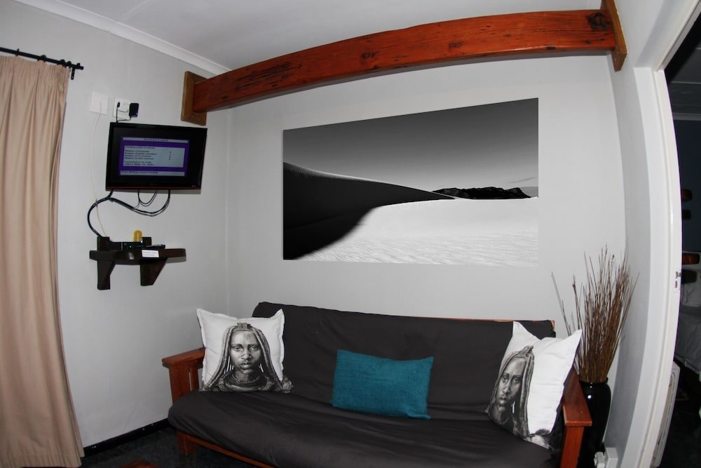 Фото The Roundhouse - Self Catering