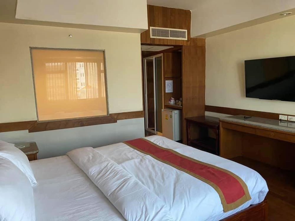 Фото Accustay Hotel