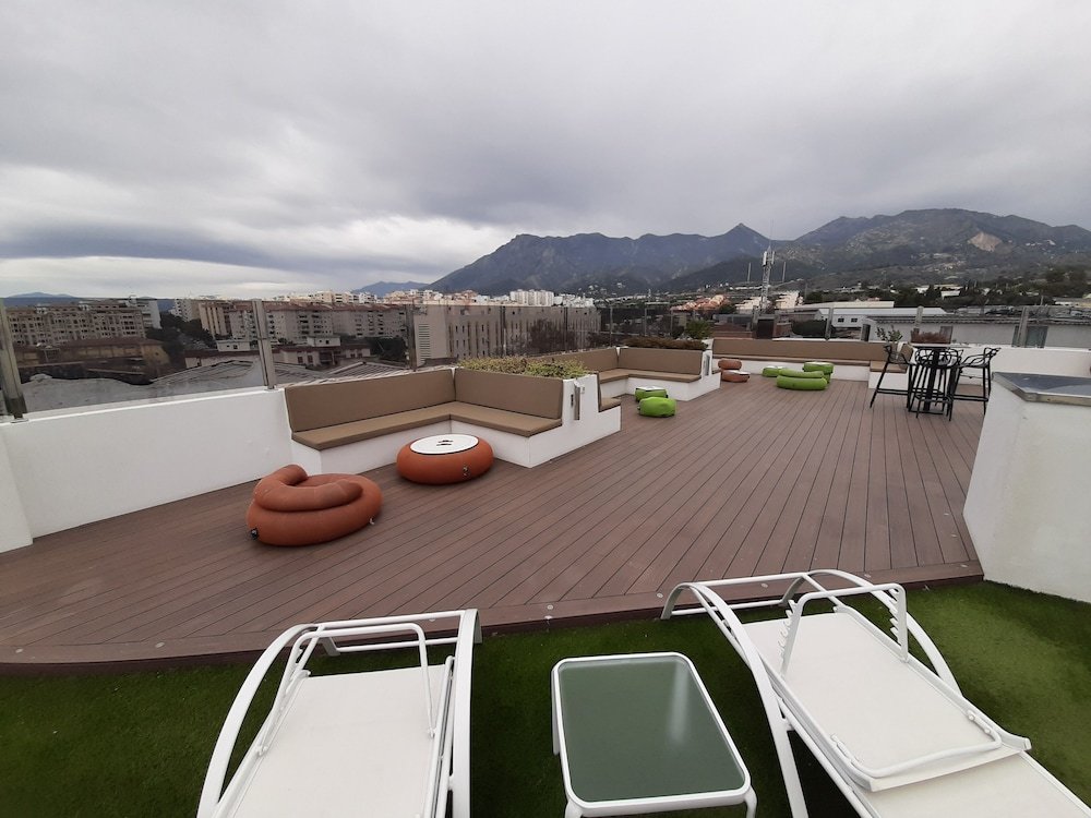 Фото Daos Suites Terrace Marbella