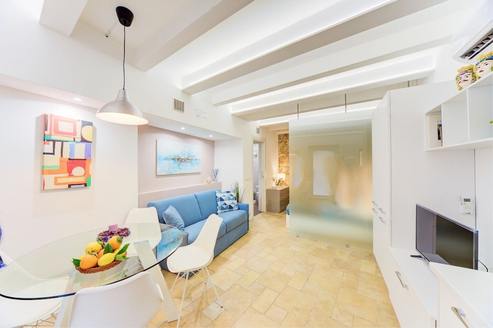 Фото Ortigia Elegant Apartment