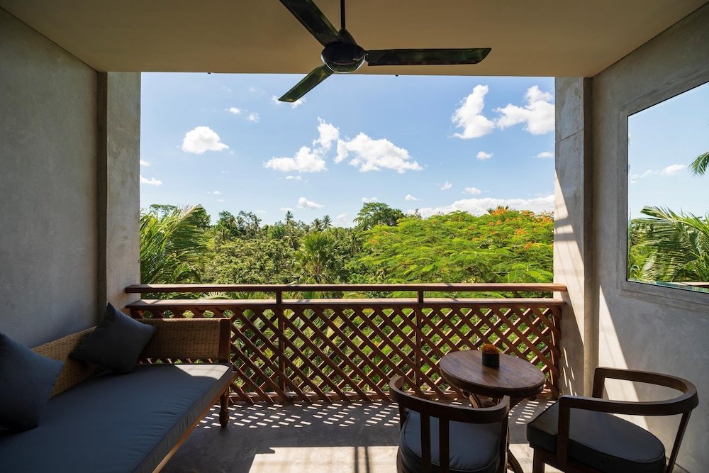 Фото Adi Bisma Inn by Mahaputra