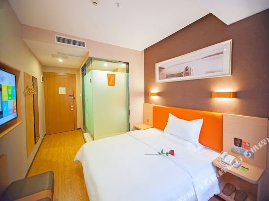 Фото 7 Days Premium Chongqing Jiefangbei Hongyadong Wan