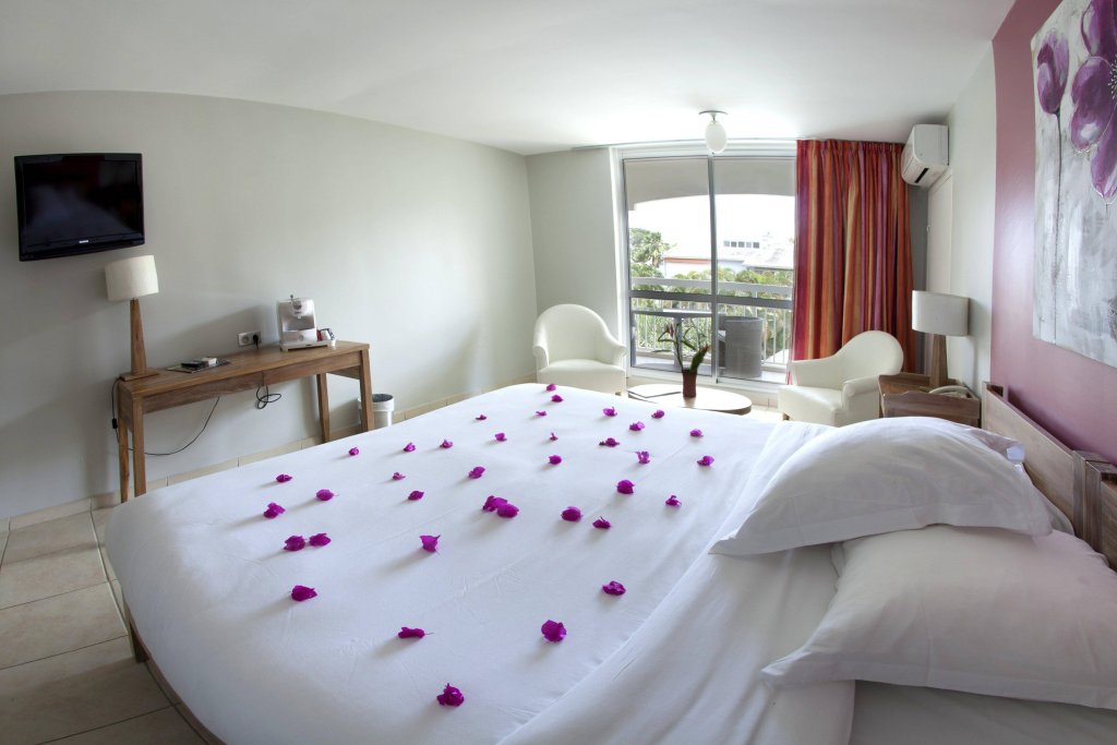 Фото Hotel La Pagerie