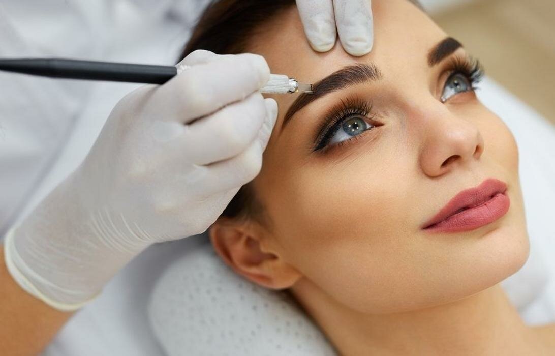 Картинки перманентный макияж для рекламы