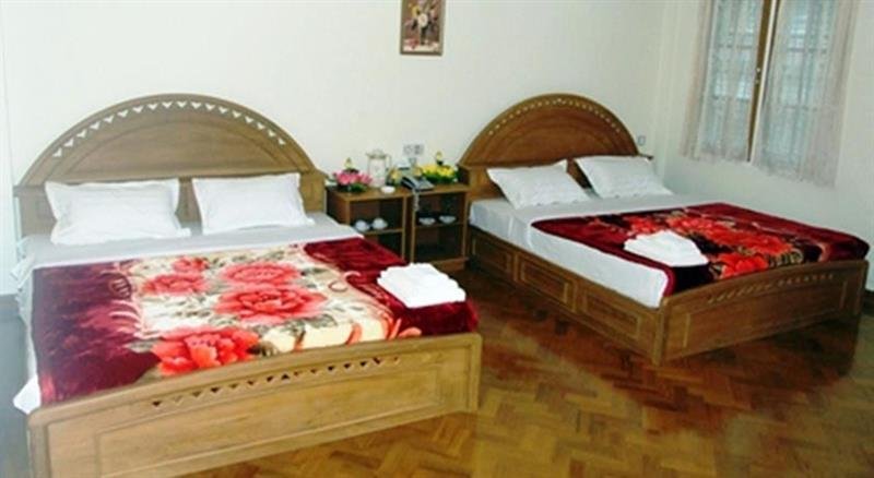 Фото Cherry Queen Hotel