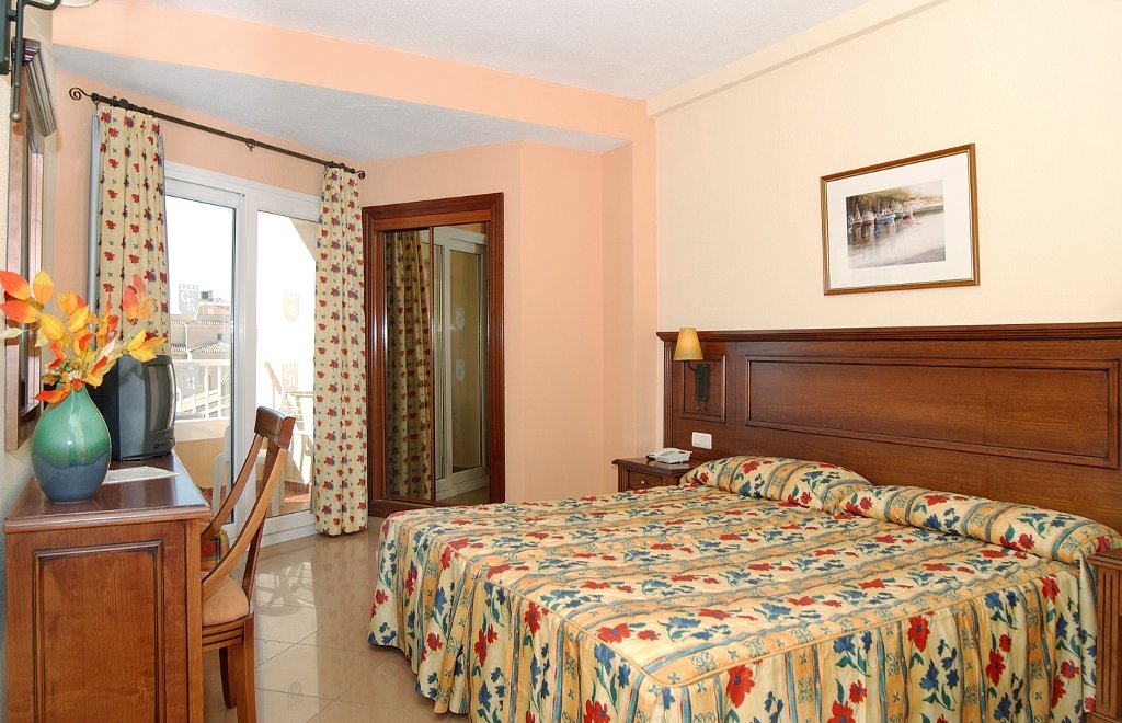 Фото Occidental Torremolinos Playa