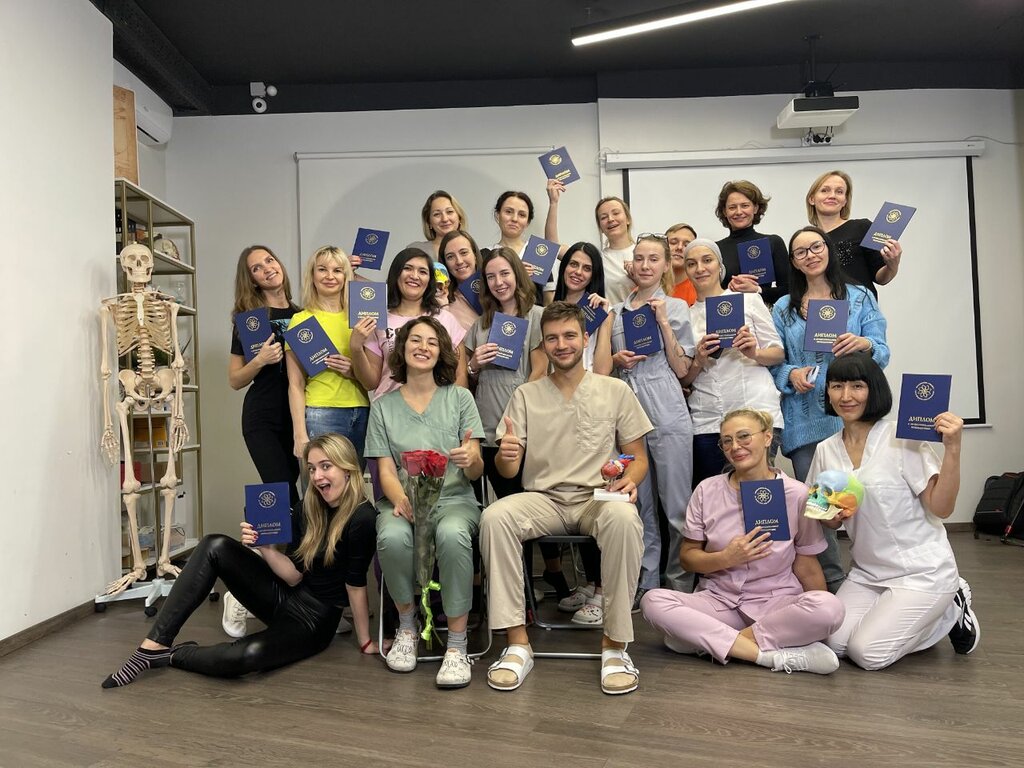 Educación adicional International Academy of Faceplastic and Osteopathy, , foto