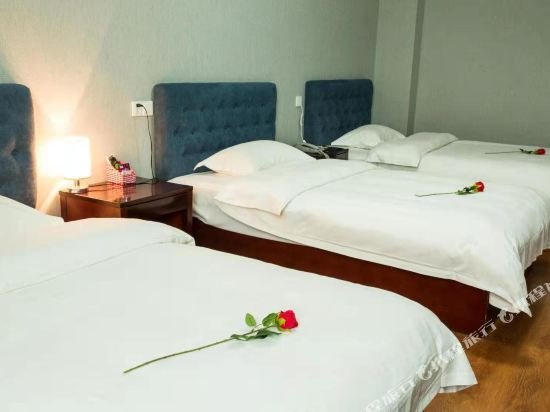 Фото Yong'anjun Business Hotel